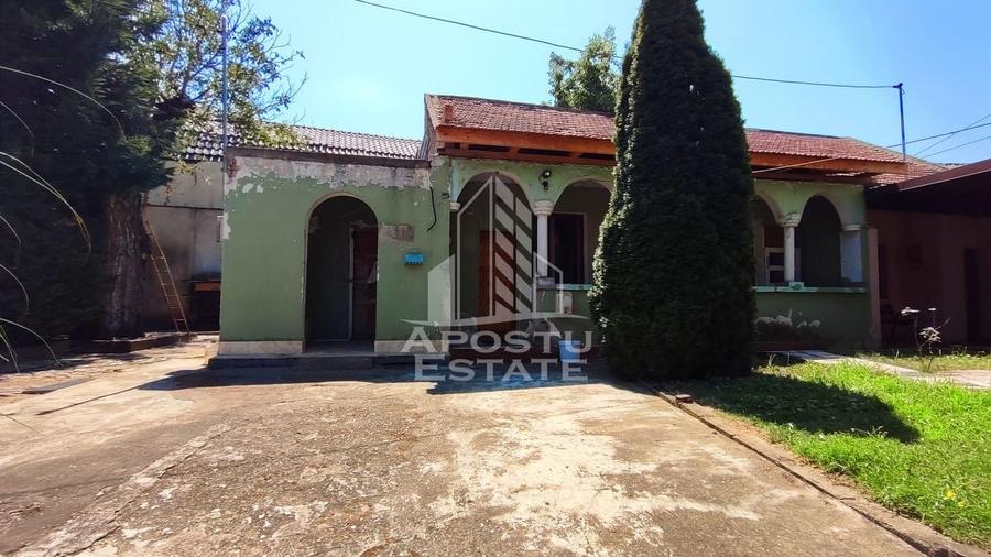 Casa la curte comuna 4 camere, zona Centrala - 14