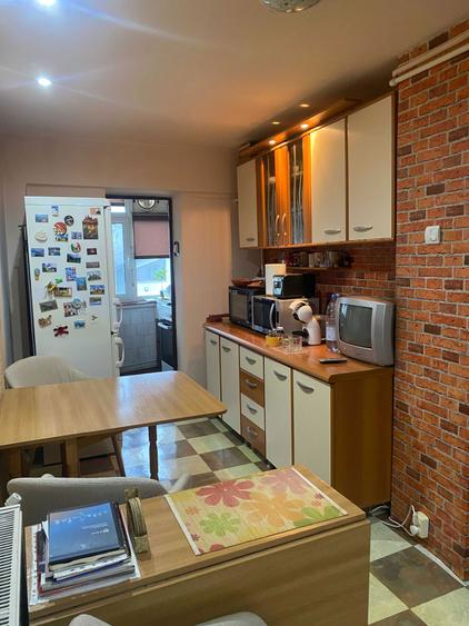 apartament 2 camere, decomandat, balcon, 50 mp, zona Steaua - 1