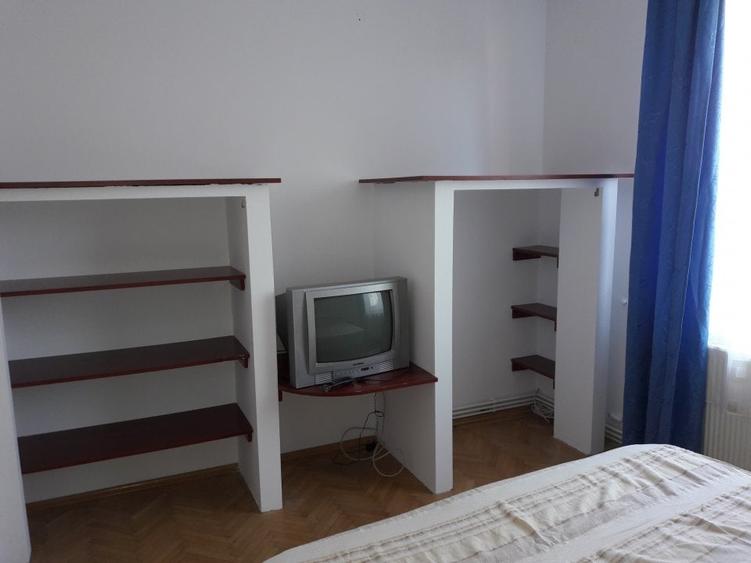 Brancoveanu 2 camere 300 euro - 2