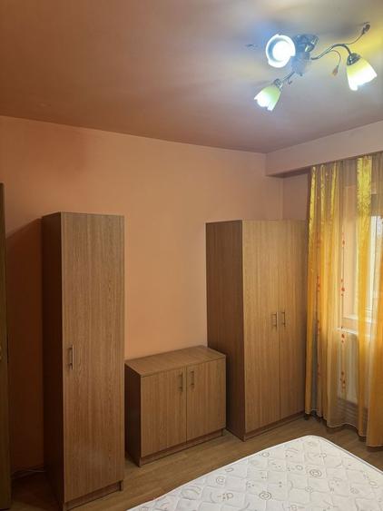 De inchiriat ap 2 camere 1 decembrie - 4