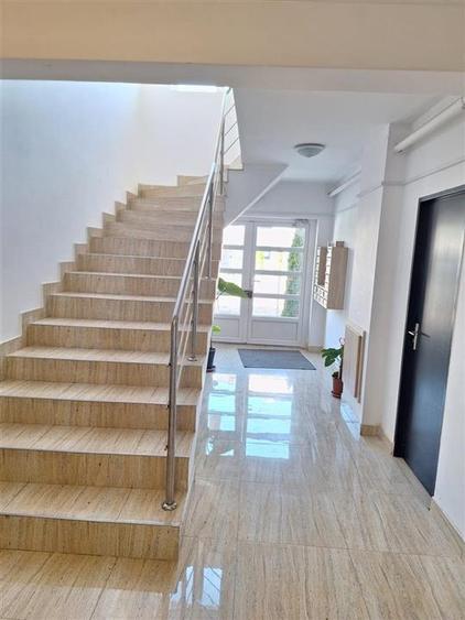 Apartament 2 camere, zona Tractorul - 8