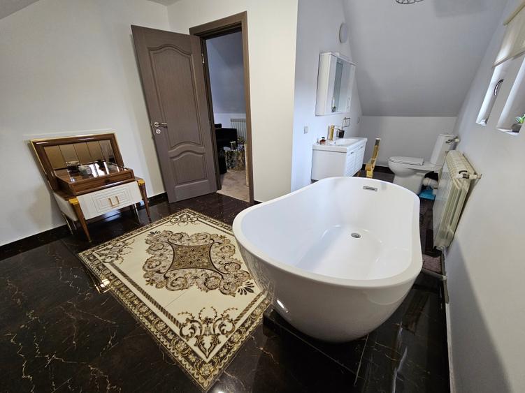 Vânzare Vilă Superbă Independentă P+1E+M, 244mp, Chiajna-Viilor - 44