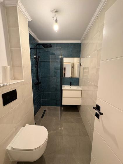 Apartament renovat 2026 de la 0 - 8