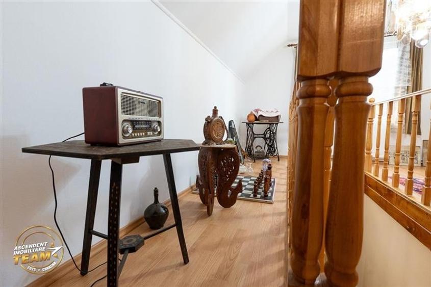 FILM&3D! Doua case cu:piscina,foisor,arbori decorativi,1.700mp teren,Lutoasa,Cov - 11