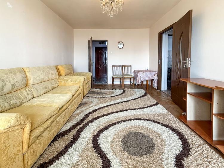 Apartament 2 camere de inchiriat China Mall/Brotacei - 1