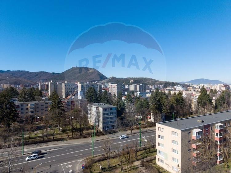 Apartament cu 3 camere de vânzare în zona Astra - 25