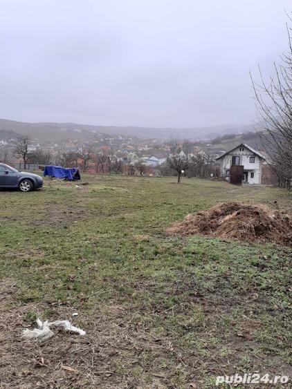 Inchriez teren 3600mp cu hala 270mp aprximativ pentru depozit si subsol, la 7 km de Sibiu ,800 euro, - 3