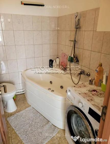 Apartament cu 2 camere decomandat în Poarta 6