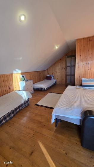 Casa superba renovata complet cu vedere la lacul Padureni,30 min de Bv - 8