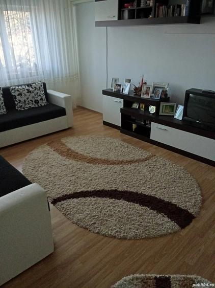 Apartament de vanzare - 4