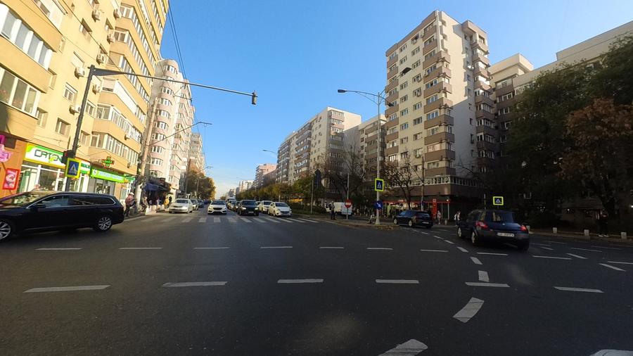 Vand Spatiu comercial 75mp ,cu vad stradal si pietonal inchiriat pe termen lung - 1