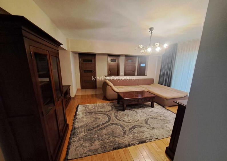 3 Camere, Decebal, 9 min Metrou