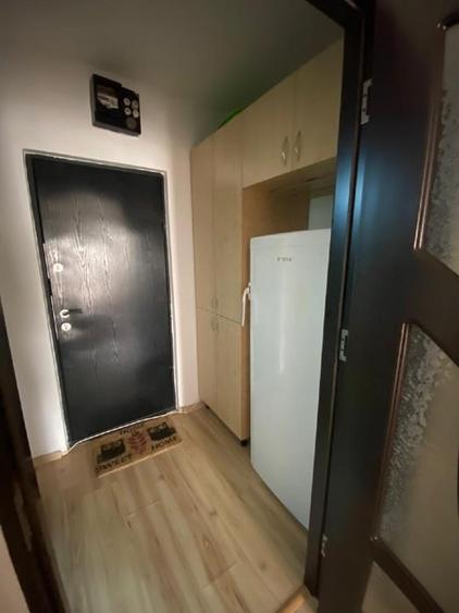 Vand garsoniera  Calea Bucuresti, mobilata/utilata, 30 m.p. - 8