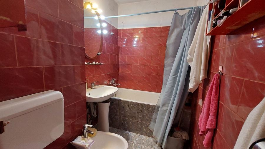 METROU 1 Decembrie la 800m, bloc stradal, reabilitat. - 8