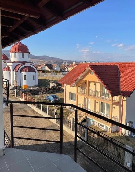 Vand apartament superb, 3 camere, in Cetate - 6