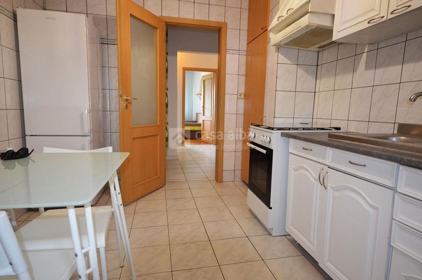Gara, apartament cu 3 camere mobilat si utilat, amenajat modern - 11