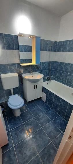 Inchiriez garsoniera confort I - 1