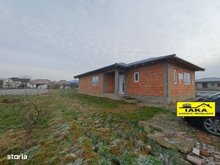 Mocira, casa noua, 7 ari teren - 7