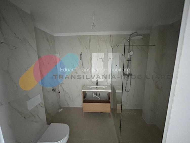 Apartament de 55 mp + Terasa 30 Mp, zona Metro Apartament de 55 mp + Terasa 30 Mp, zona Metro