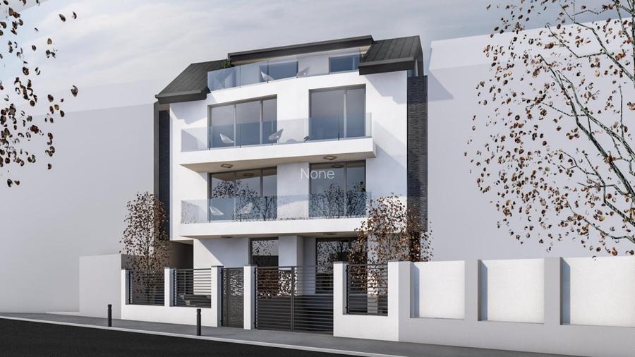 Apartament cu 3 camere în P-ța Muncii Apartament cu 3 camere în P-ța Muncii