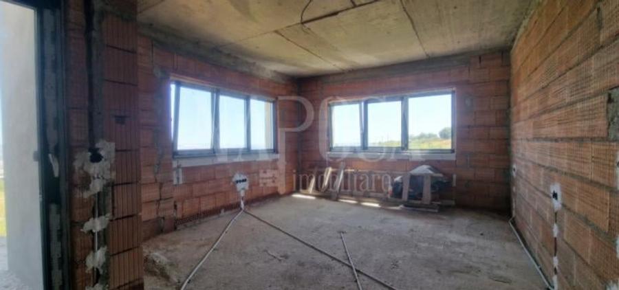 Casa 5 camere de vanzare in Feleacu - 11