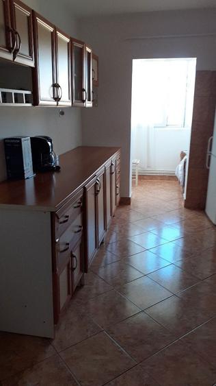 Apartament 2 camere decomandat - 1