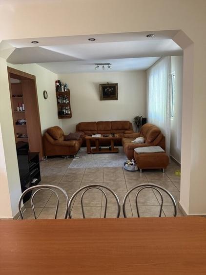 Vila 2005,S+P+E+M,living,dinning,3 dormitoare,3 bai,teren 2090mp,piscina,garaj - 13