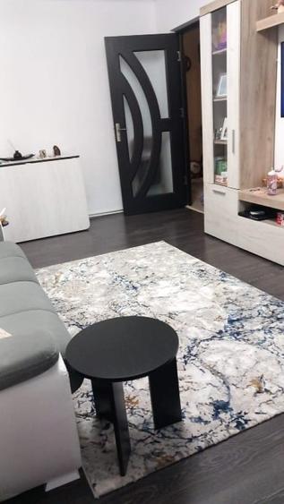 Apartament 3 camere decomandat, renovat - 8