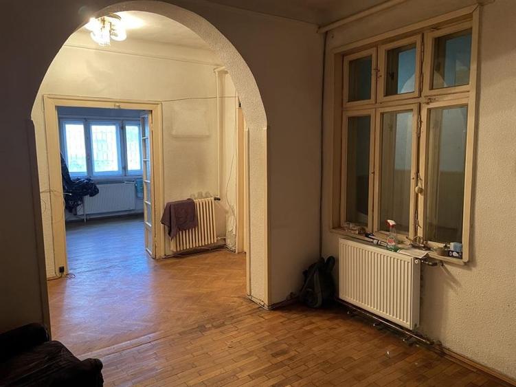 Casa de vanzare 6 camere in zona Popa Nan - Matei Basarab - 4