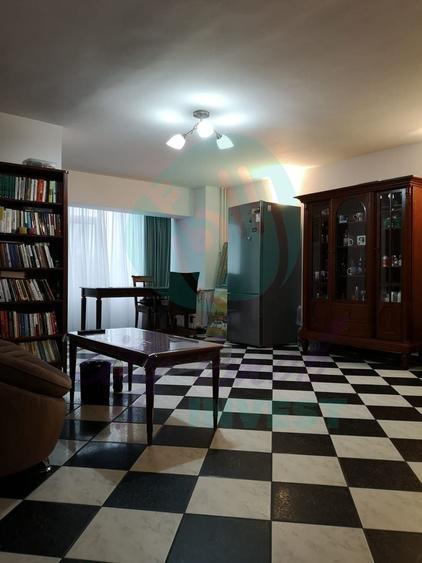 3 camere - bloc MONOLIT  - Bd. UNIRII - etajul 1 - 1