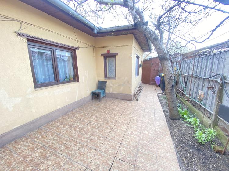 Casa cu Garaj- Zona Teius - 12