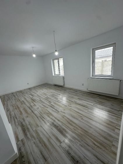 Casă 3 camere Comuna Joita - 9