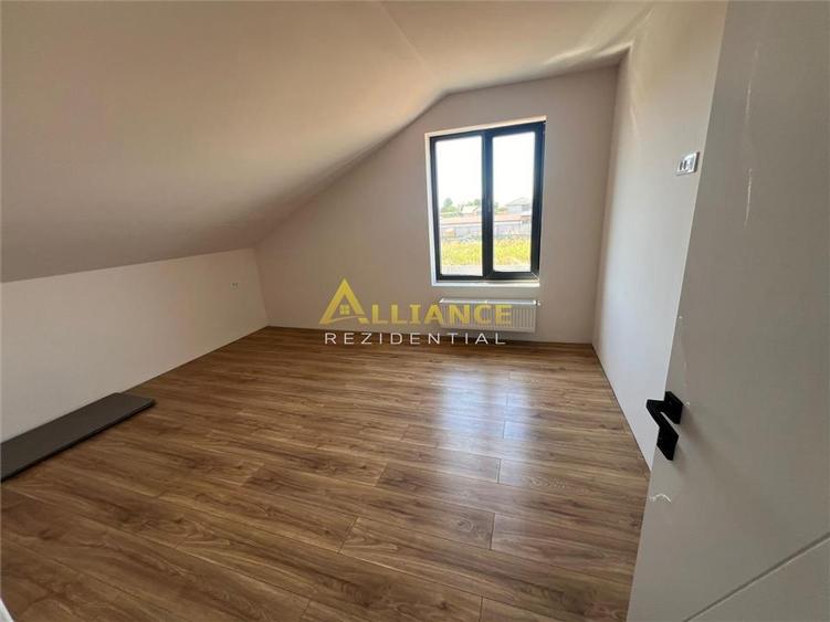 asa individuala P+M - 3, 4 sau 5 camere - teren 370mp . - 12