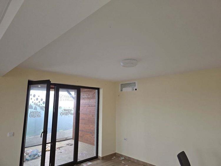 Tunari! Vila de inchiriat, pretabila pentru 15 - 20 muncitori - 5