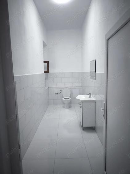 Inchiriere spa?iu central in Lipova - 1