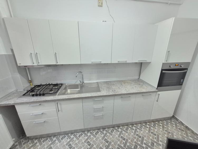 2Cam--Parter-Bloc Nou-Renovat-7Min Spitalul Judetean-Centrala- 1loc Parcare-53MP - 12