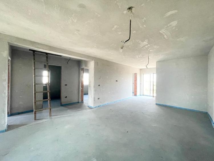 Duplex 4 camere + pod mansardat Mosnita Noua - 2