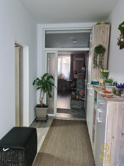 Casă cu 5 camere, S+P+Mansarda-zona centrală Oradea(Strada Primariei) - 3