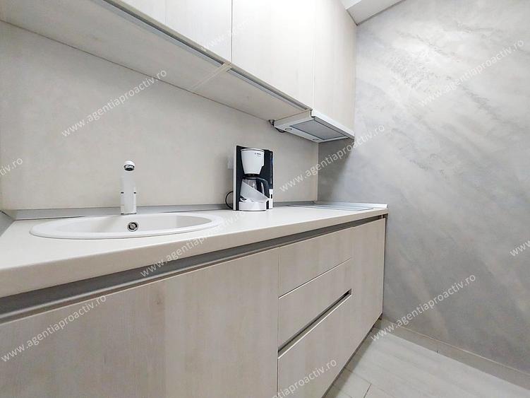 Proprietar inchiriez apartament o camera decomandat lux - 4