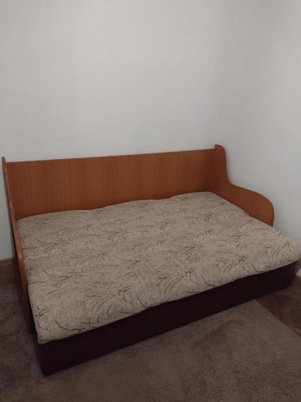 Închiriez garsonieră  - 5