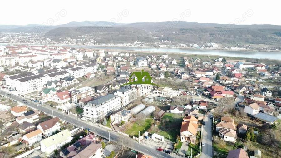 APT. decomandat -2 camere la Parter inalt in BL.Nou-str.Ostroveni - 9