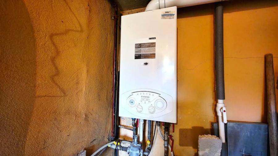 Oportunitate Unică: Casă cu 4 Camere, Curte Generoasă și Îmbunătățiri - 20