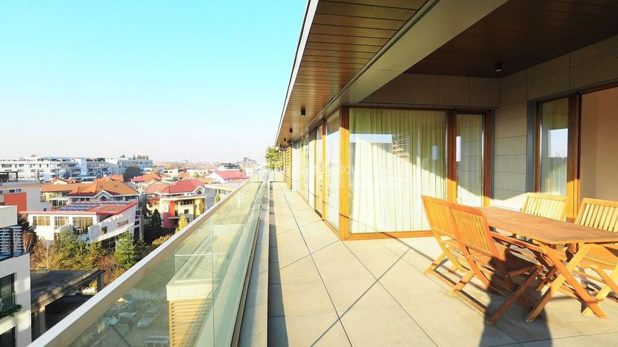 Apartament cu 5 camere decomandat, mobilat în Herăstrău Apartament cu 5 camere decomandat, mobilat în Herăstrău