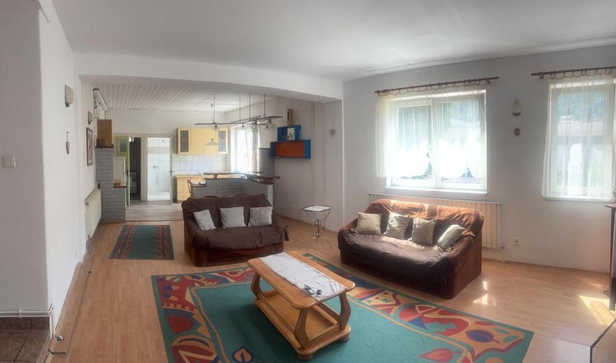 Apartament deosebit la 5 minute de Piata Sfatului - 1