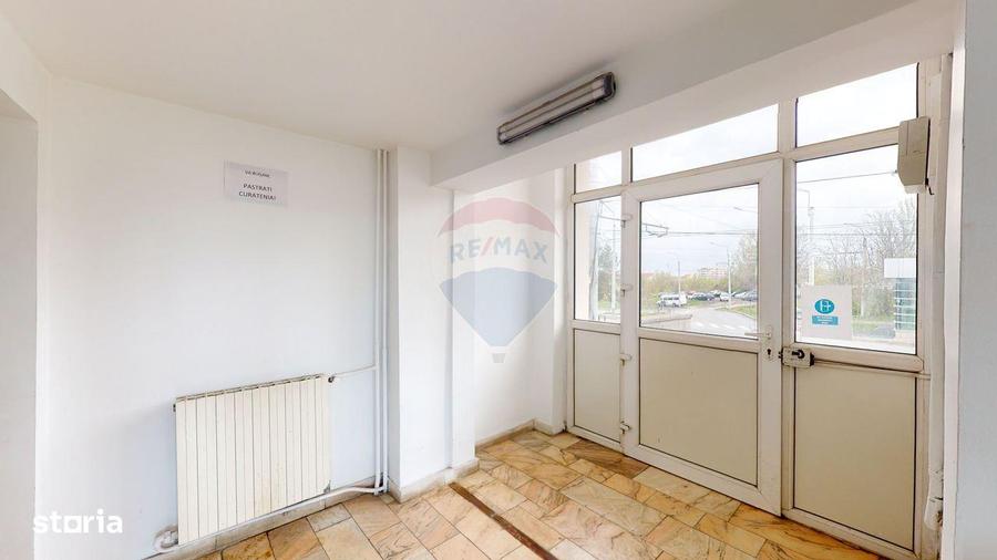 Spa?iu comercial parter Bucurestii Noi/ Metrou Straulesti - 8