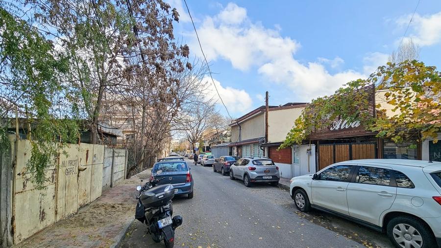 Teren imprejmuit, toate utilitatile, sector 3, Ramnicu Sarat - 1