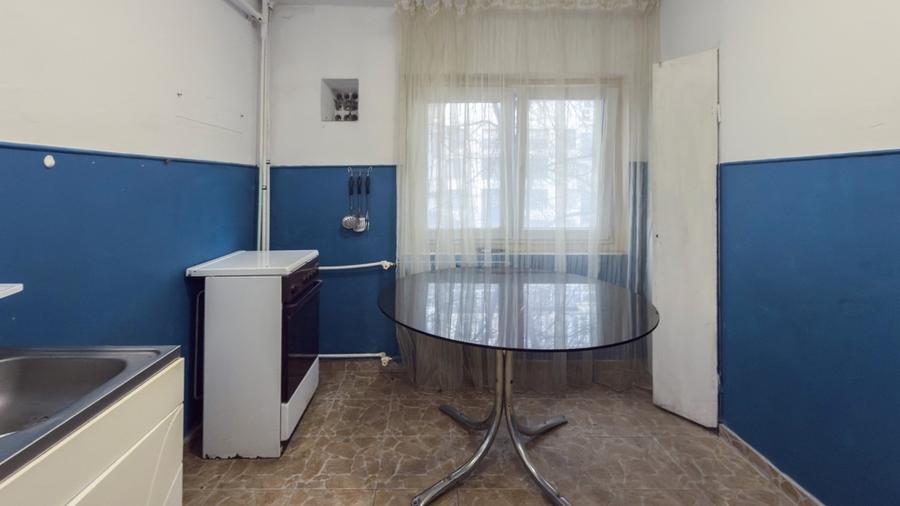 Unirii Garsoniera 36mp - Etaj 1, Renovare Totala Necesara - 2