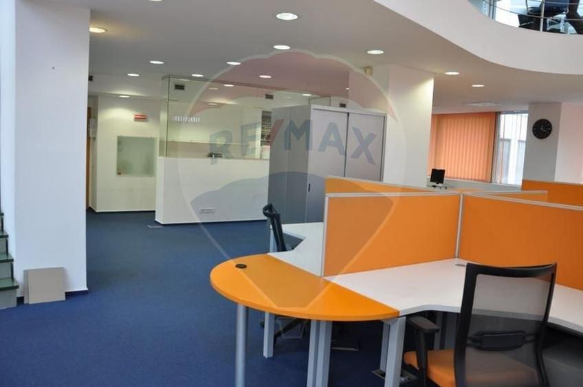 Spatiu de birouri ultracentral - 5
