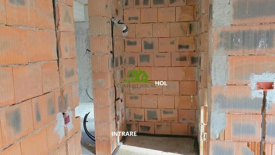 Garsoniera la parter inalt in BL.Nou str.Ostroveni - 17