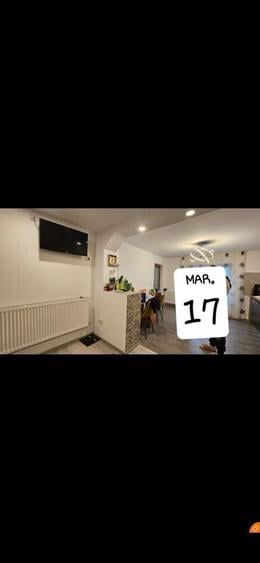 Vand casa 100 m2 si curte 300m2 - 1